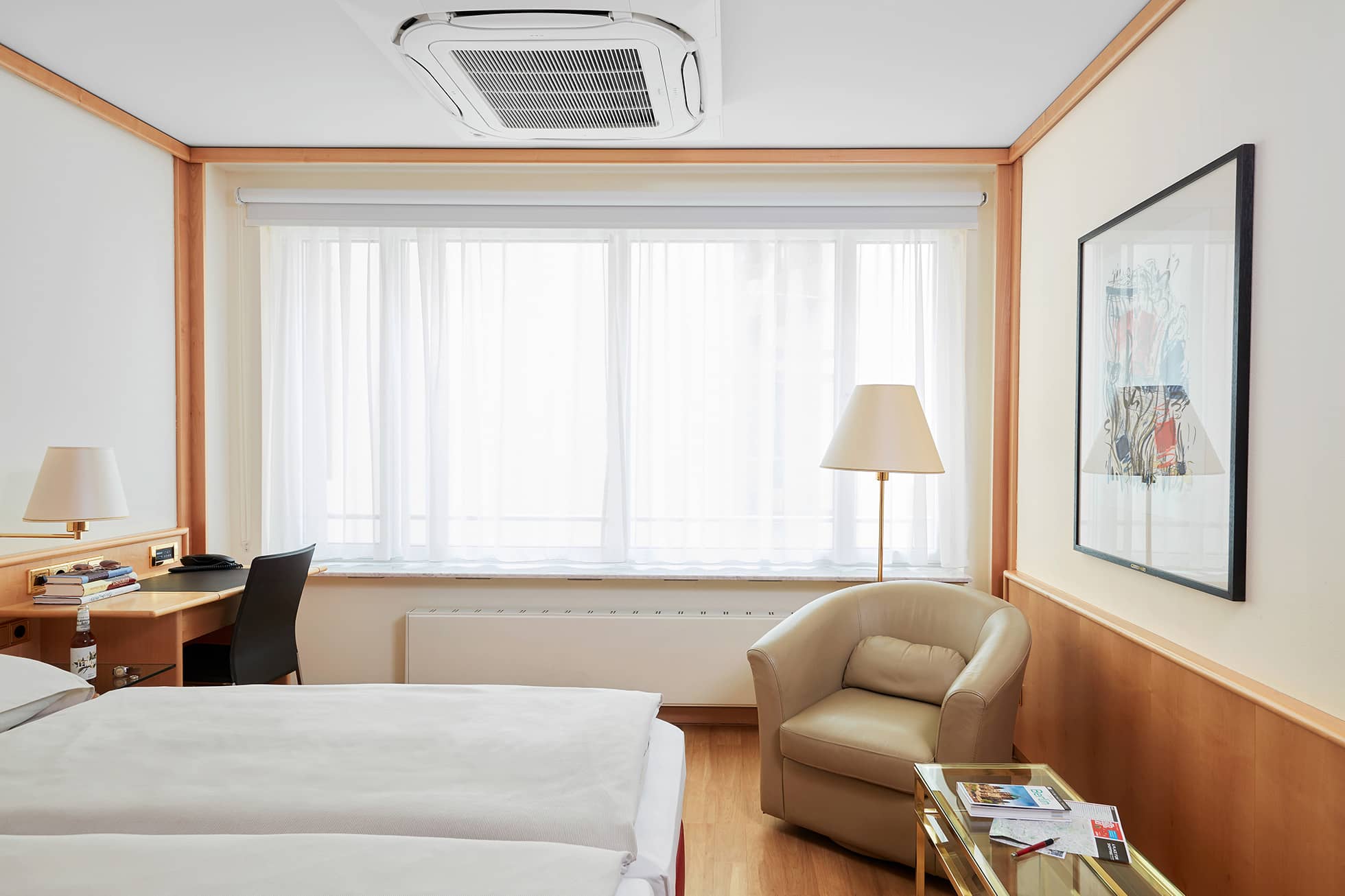 Living Hotel Grosser Kurfürst Allergikerzimmer Wohnbereich Bild eines Beispielzimmers im Living Hotel Großer Kurfürst