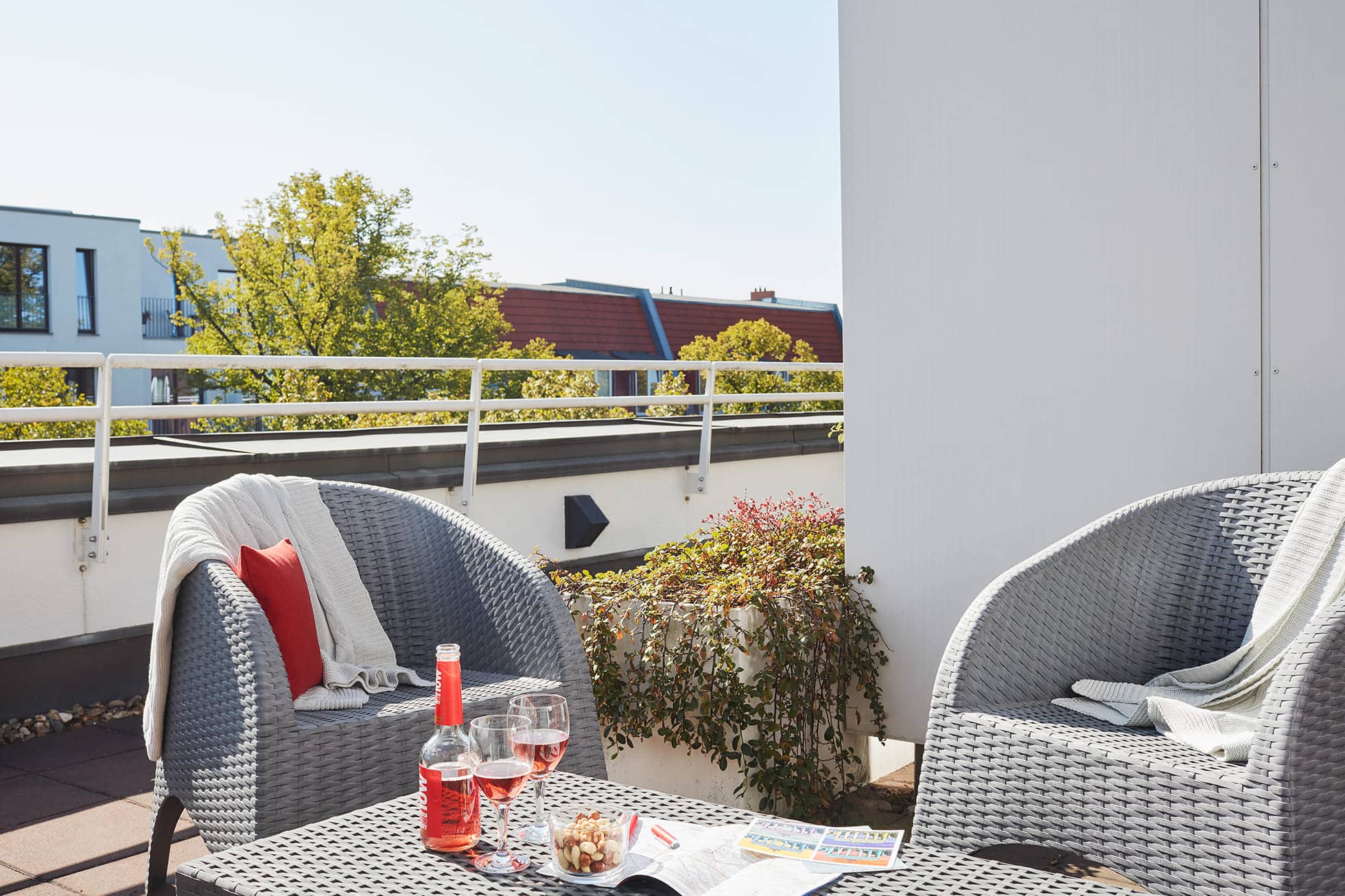 Living Hotel Weissensee Superior Maisonette Dachterrassenabteil Abgetrennte Terrasse der Maisonette Apartments