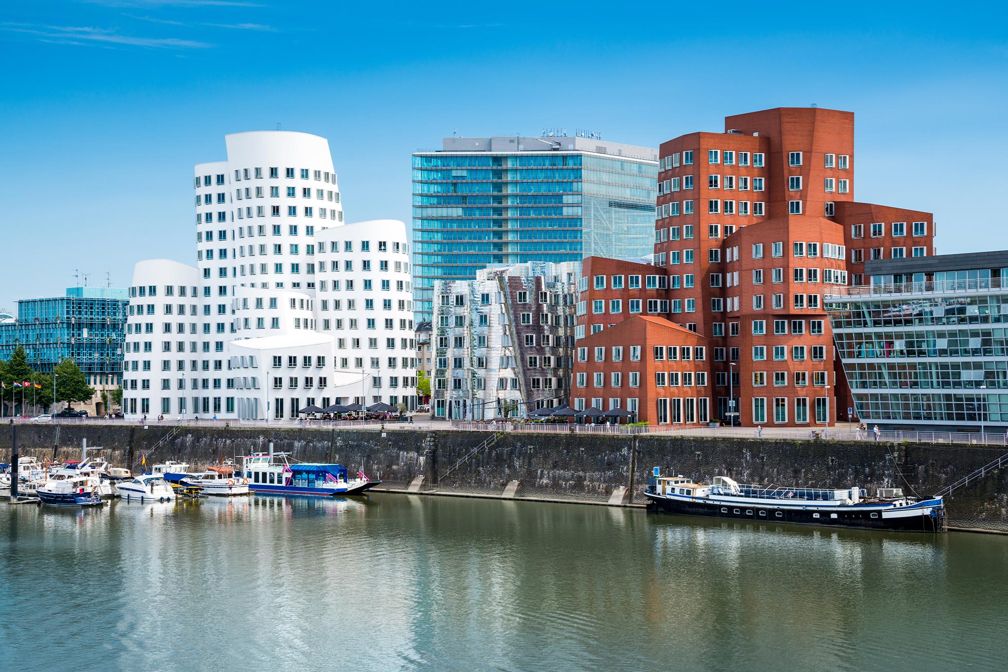 Hotspot Medienhafen Medienhafen mit Gebäuden