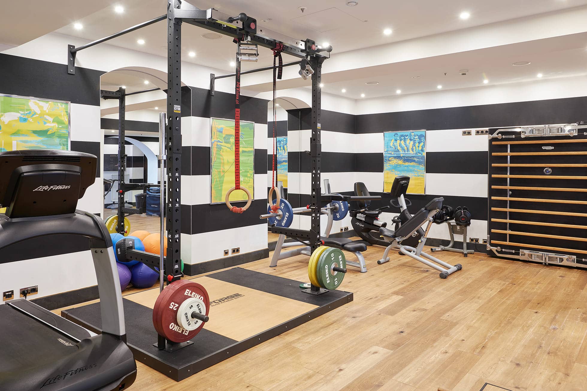 Living Hotel De Medici Fitnessbereich Verfügbare Fitnessgeräte im Hotel