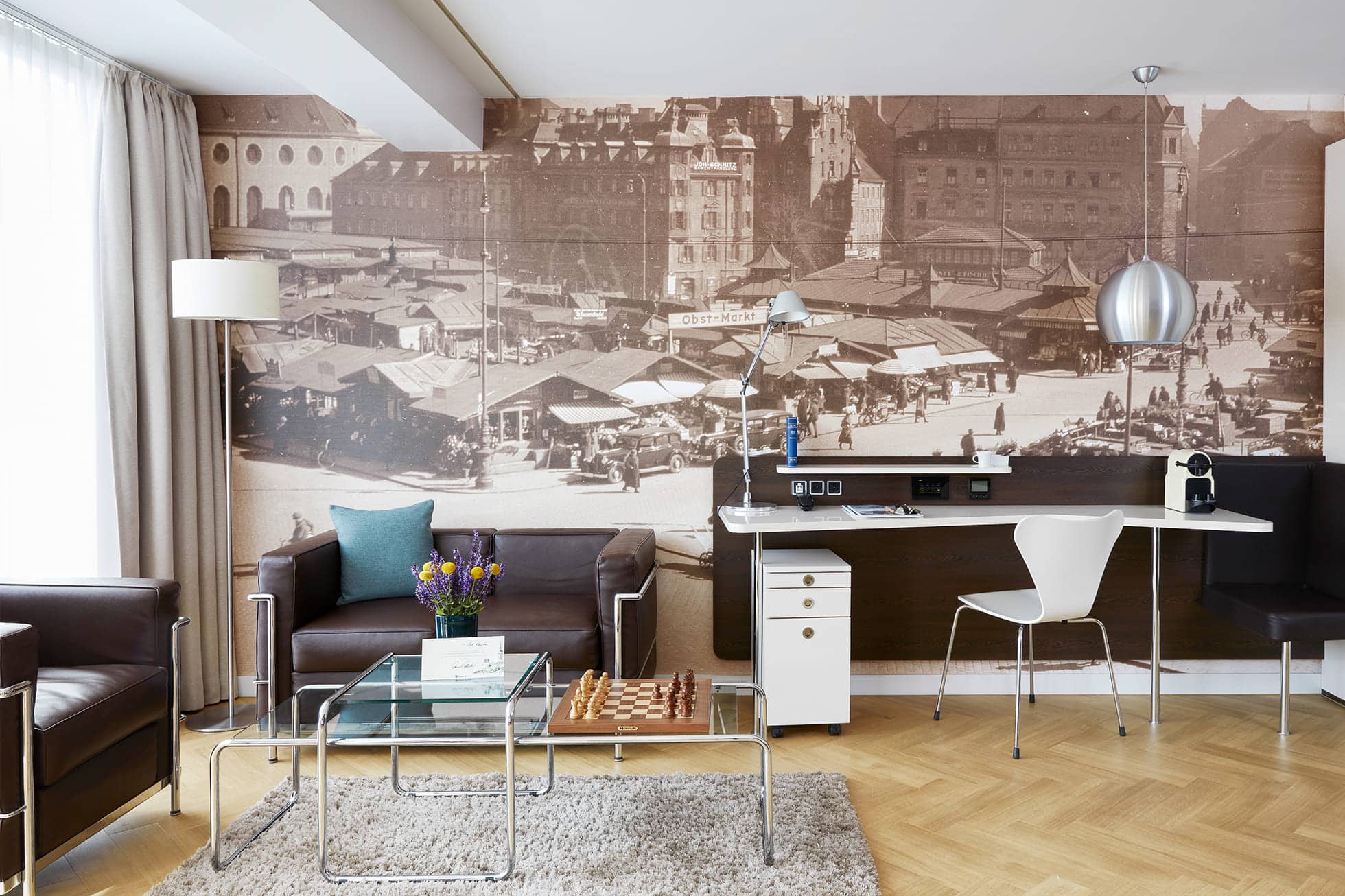 Living Hotel Das Viktualienmarkt Business Plus Wohnbereich Hotel in Zentrum von München