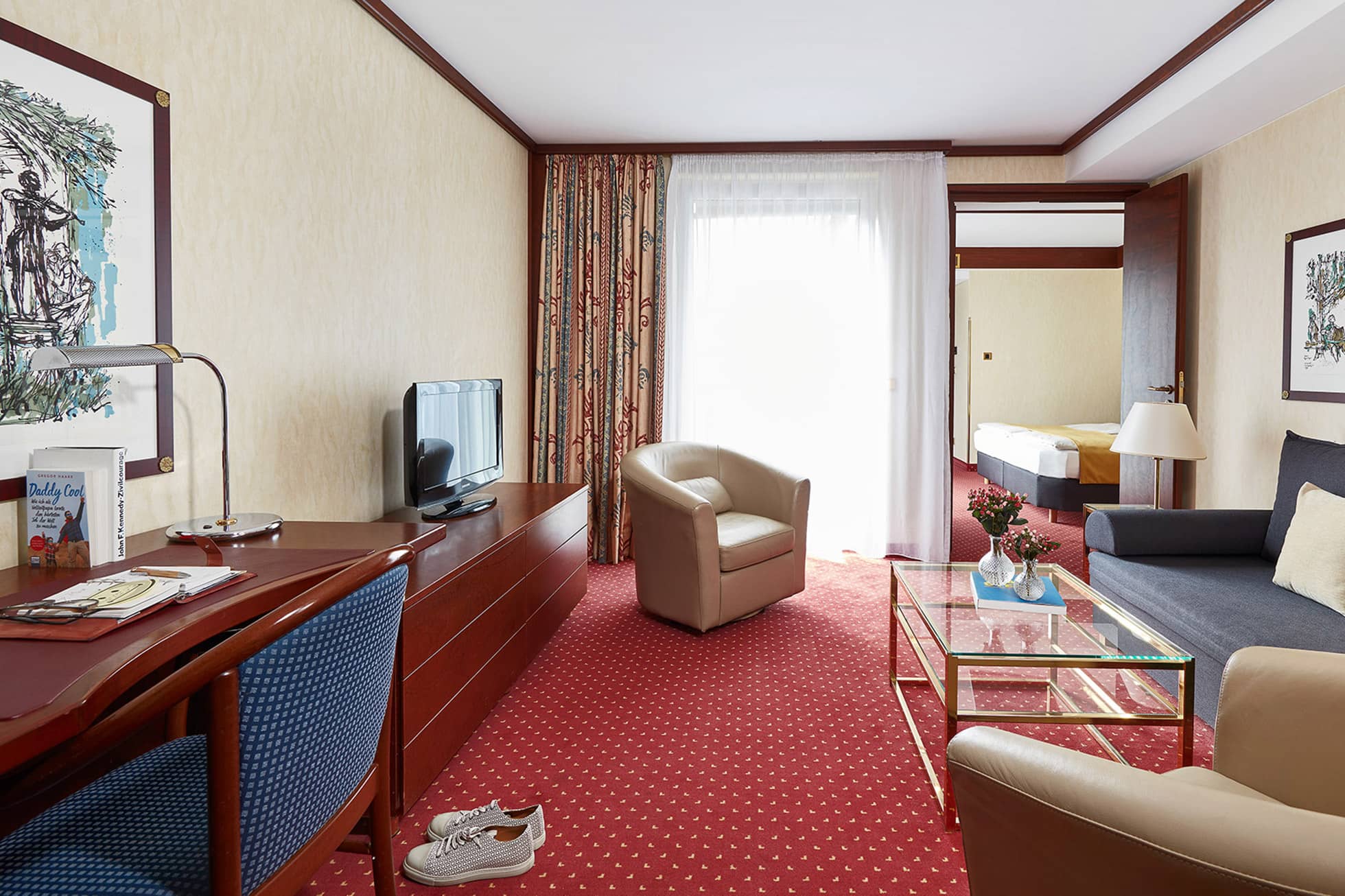 Living Hotel Prinzessin Elisabeth Deluxe Apartment Sitzbereich im Serviced Apartment