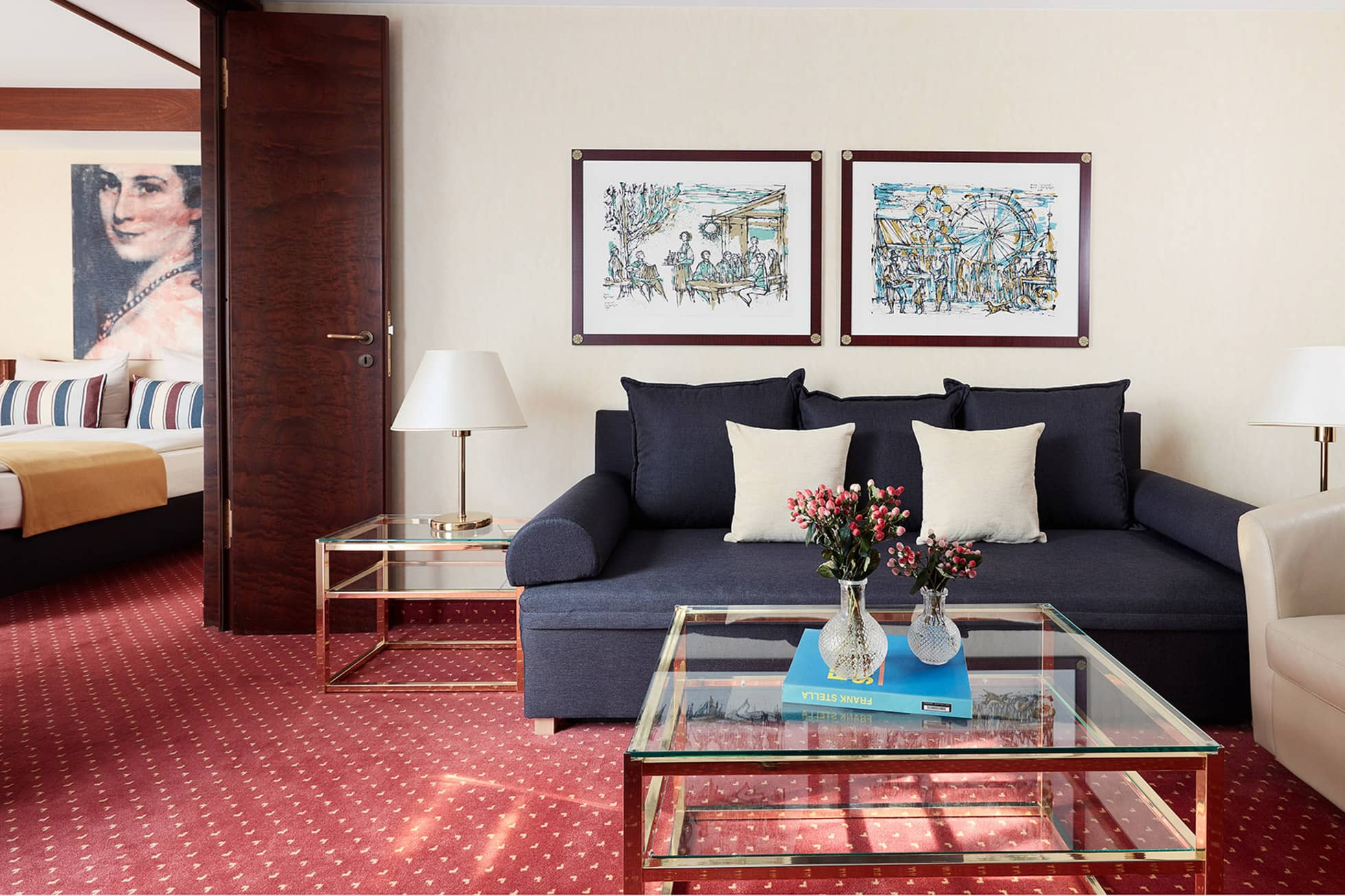 Living Hotel Prinzessin Elisabeth Deluxe Wohnbereich Hotelzimmer im München