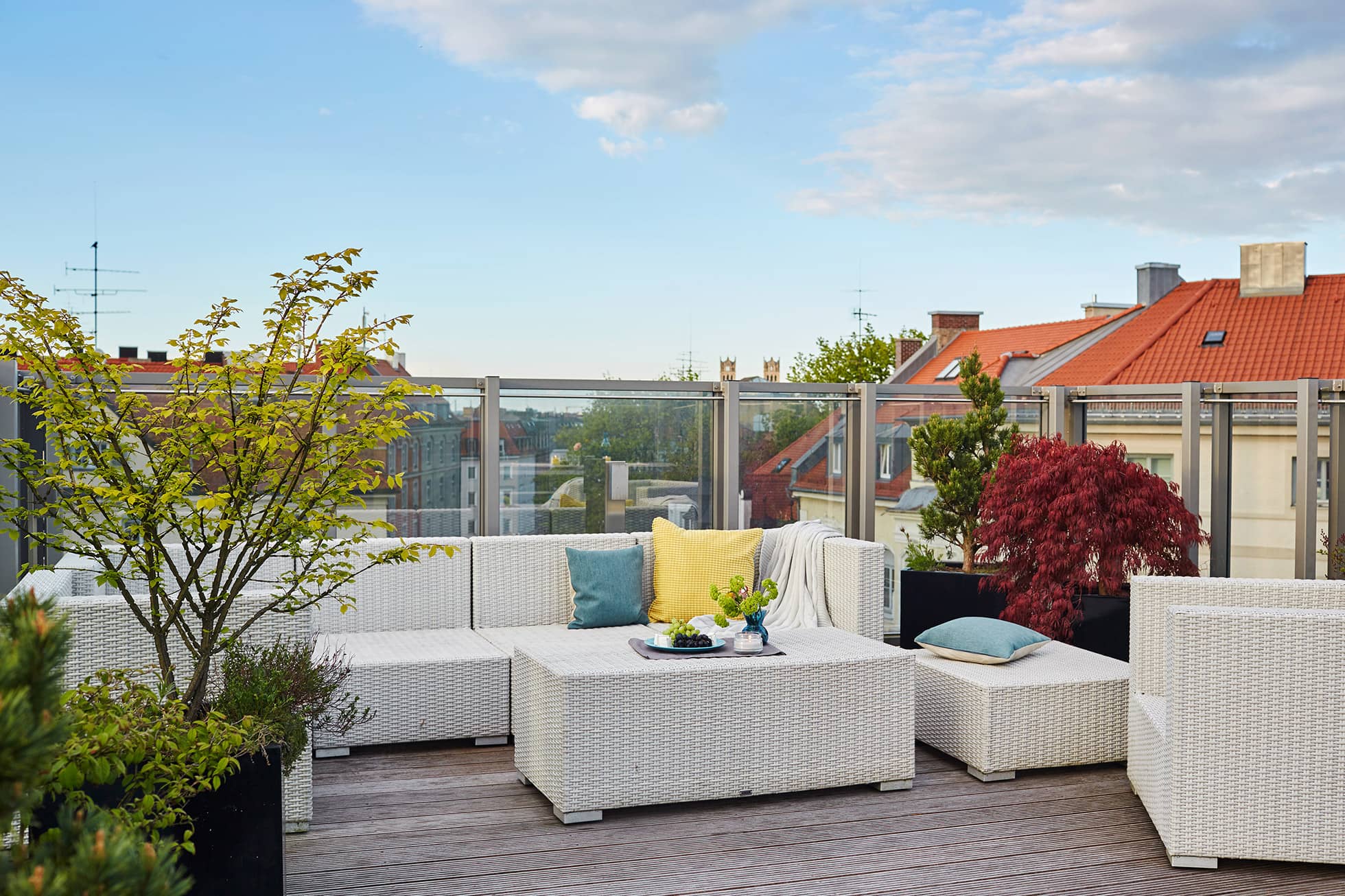 Living Hotel Prinzessin Elisabeth Penthouse Suite Terrasse Möblierte Terrasse der Suite