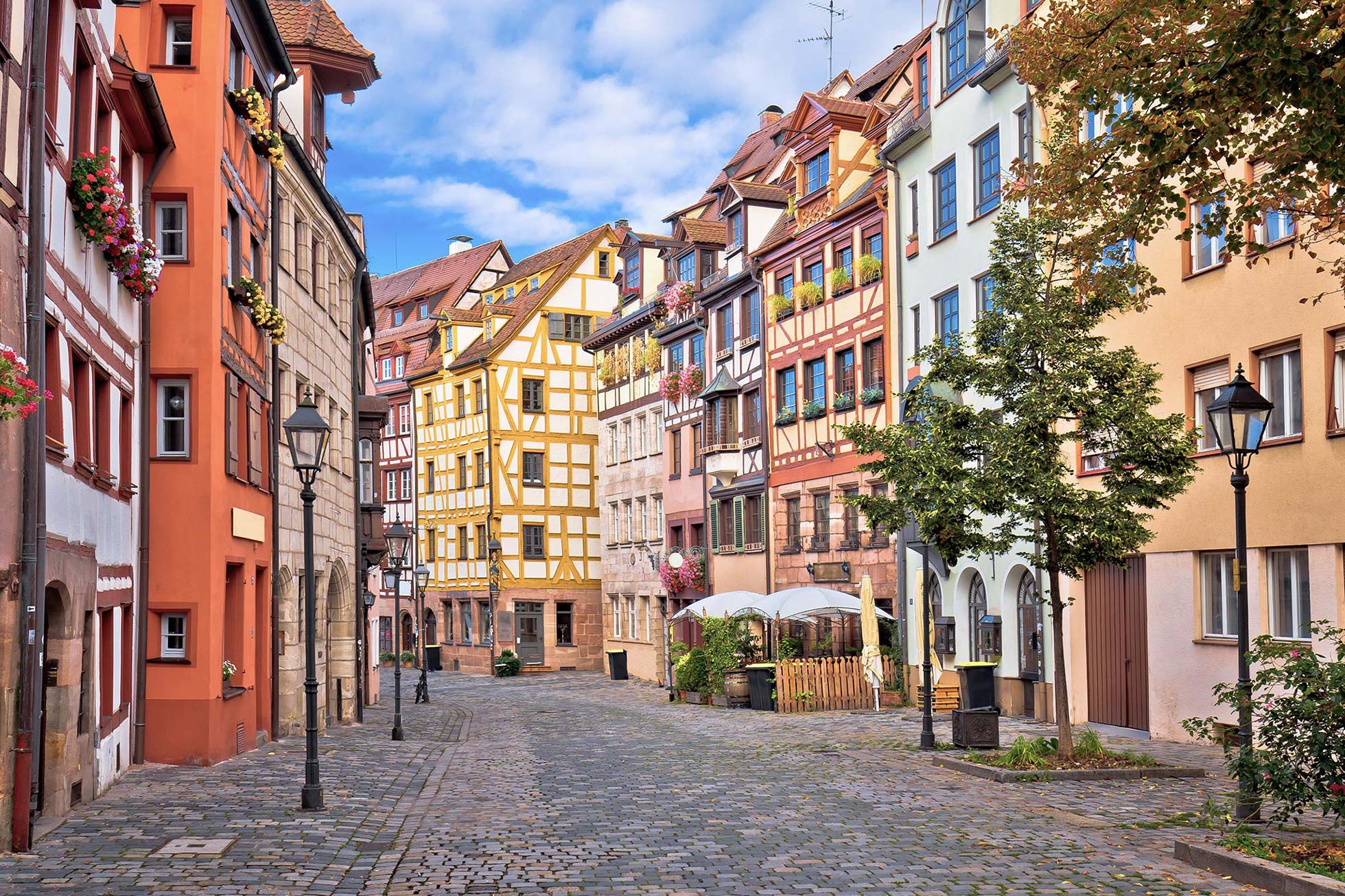 Hotspots Living Hotel Nürnberg Blick in die farbenfrohe Altstadt