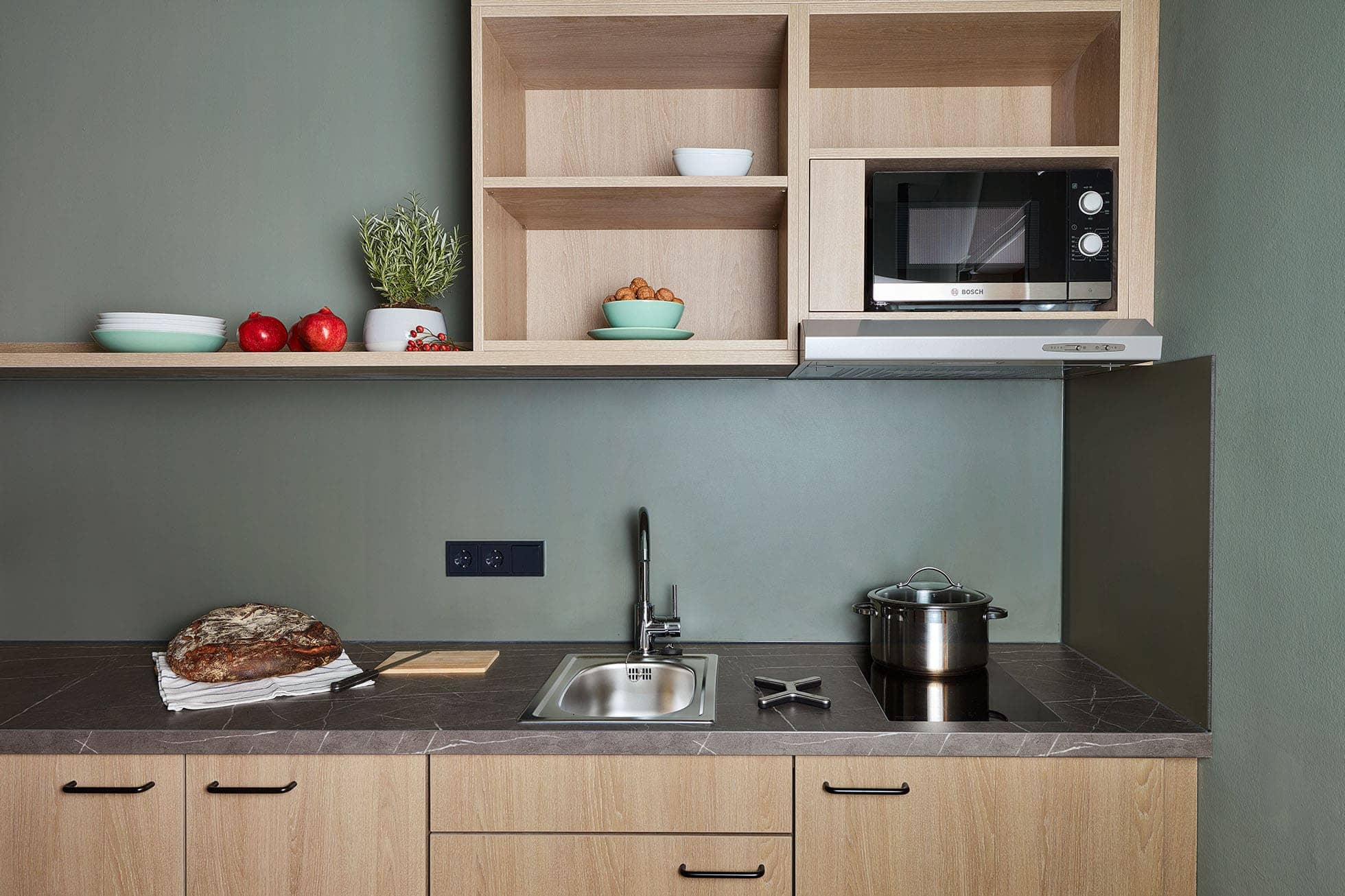Living Hotel Nürnberg Maisonette Kitchenette Essbereich mit Küche